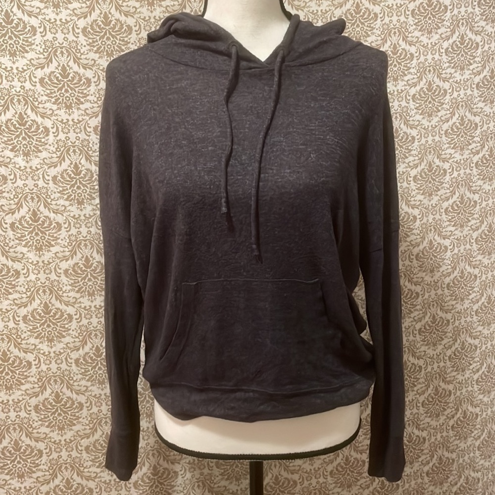 AEO grey hoodie pull over